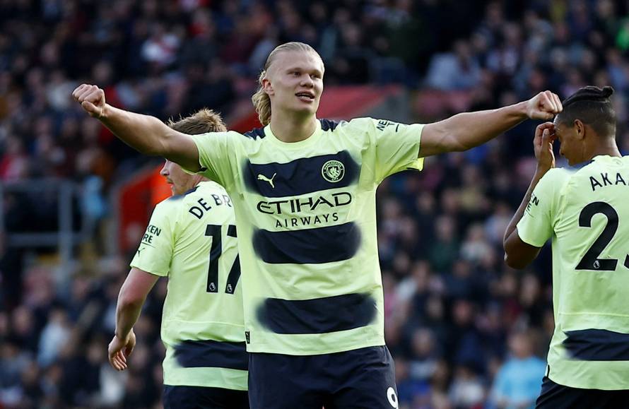 Premier League - Southampton v Manchester City