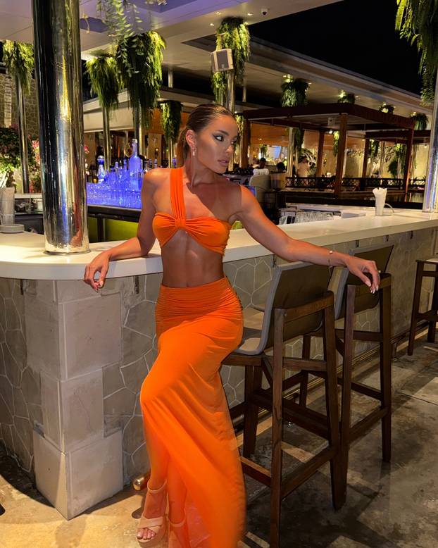 FOTO Presice srpskog kluba su krcate. Nitko ne zna zašto... E da, ovo je glasnogovornica