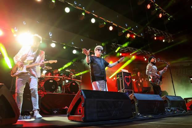 Zagreb: Koncert Crvene jabuke u Areni Zagreb