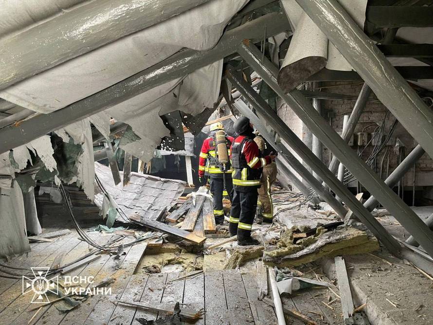 VIDEO Je li i to ratna meta? Ruski dron pogodio rodilište