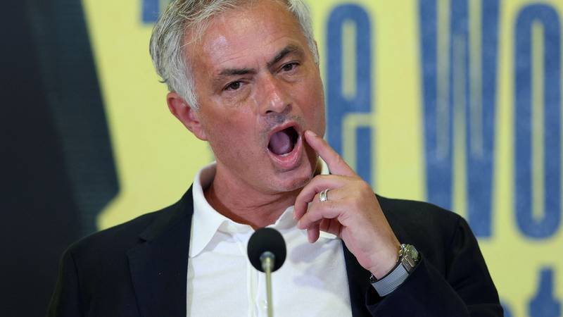Livaković ostao bez trenera: Jose Mourinho dobio otkaz!