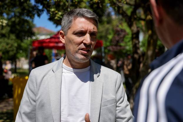 Zadar: Zadarski SDP tradicionalno obilježio Međunarodni praznik rada uz podjelu graha i pića te druženje i glazbu