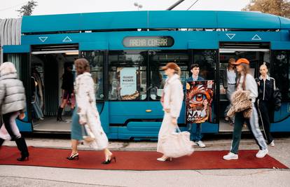 Modni spektakl na tračnicama: Zagrebački tramvaj postao glamurozna pista u pokretu