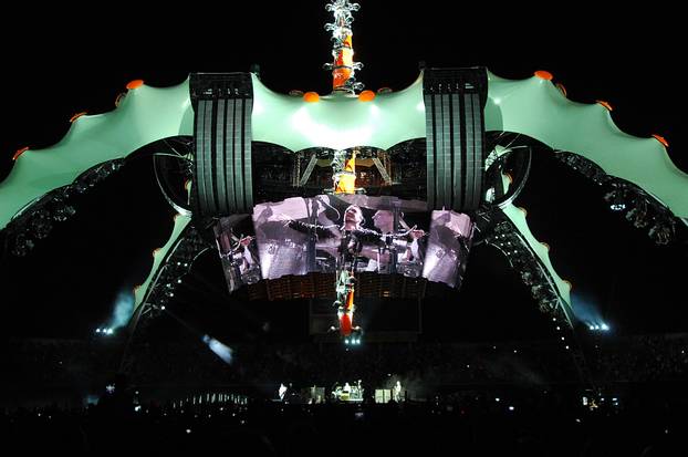 ARHIVA - Zagreb, 2009: Prošlo je 15 godina od nastupa grupe U2 u Zagrebu