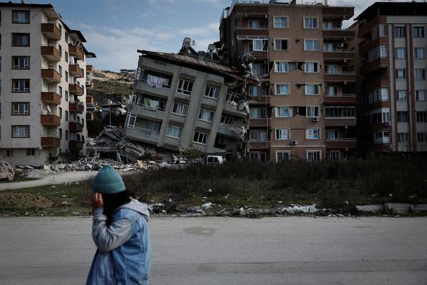 The Wider Image: A boy's arduous steps on prosthetic legs after Turkey's earthquake