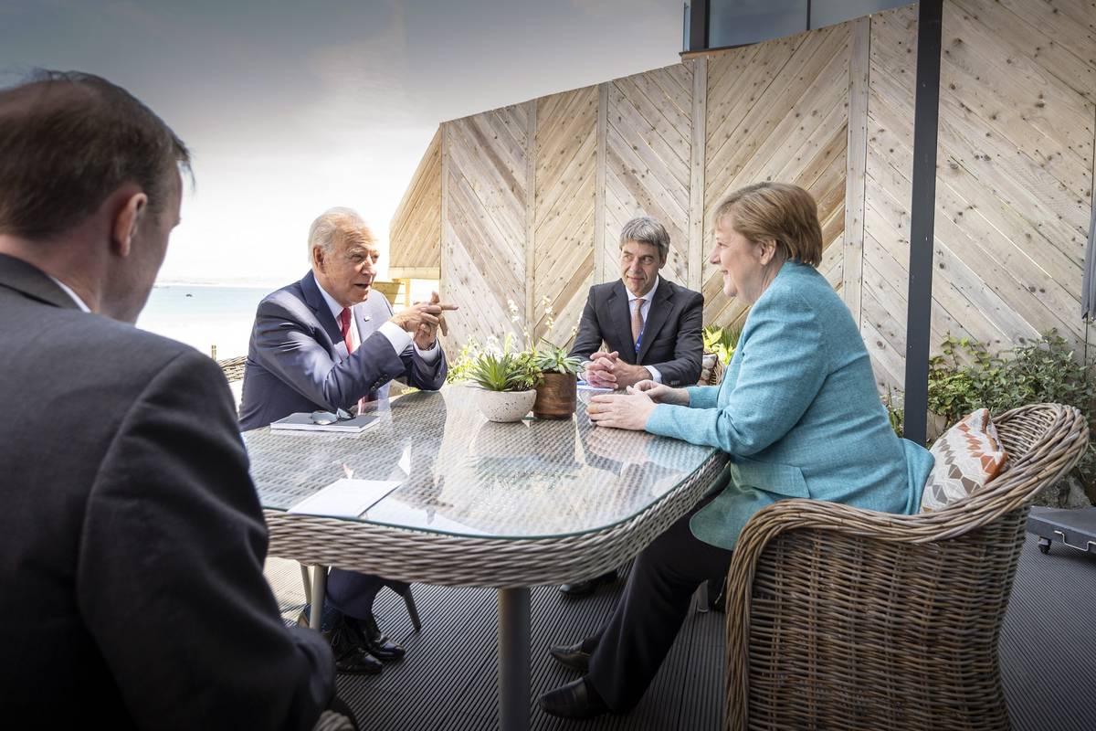 Merkel stiže Bidenu: Pričat će o ruskim hakerima i plinovodu