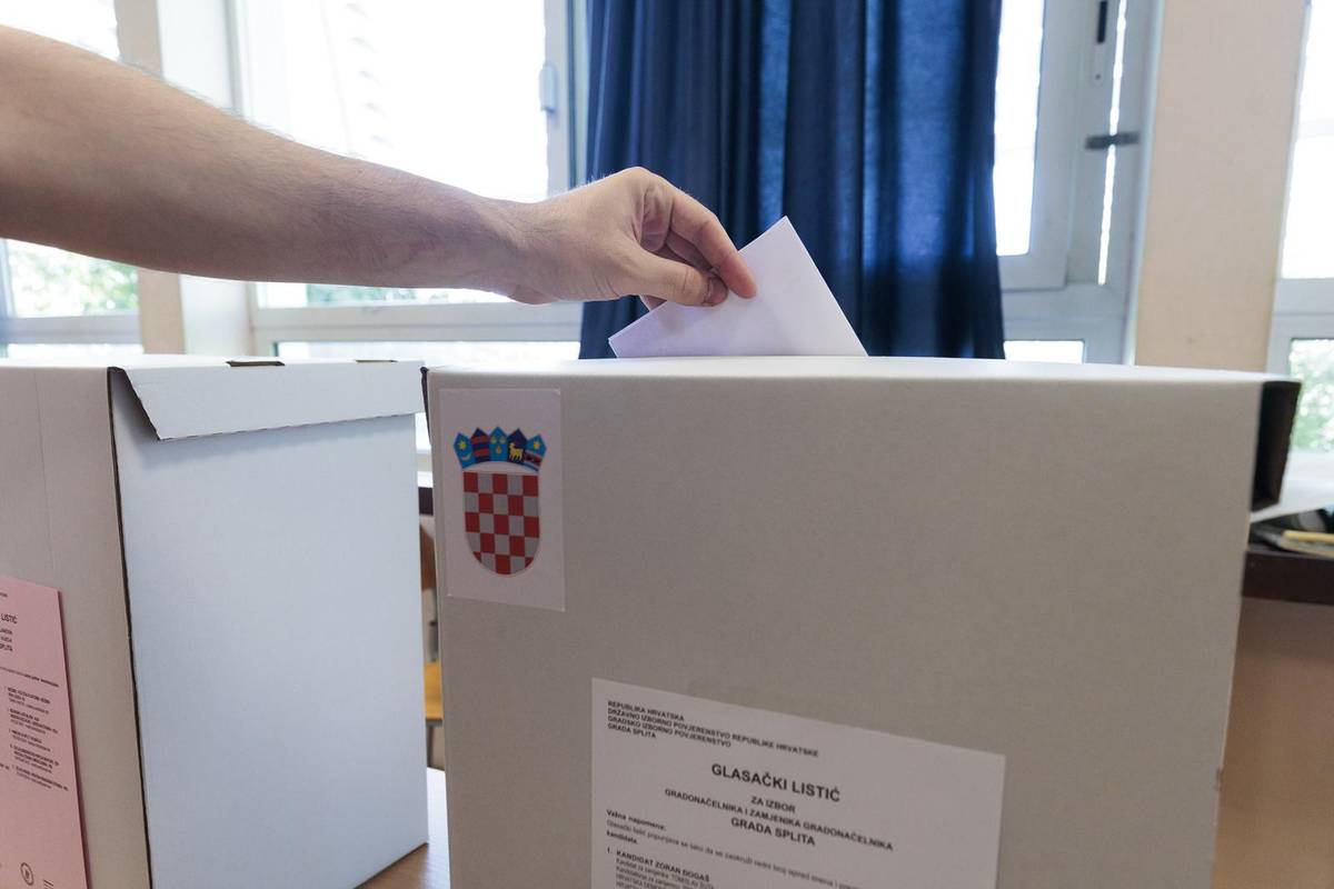 Prijavljeno 7 slučajeva kršenja izborne šutnje na izborima u Splitu: 'Sve je počelo još jučer'