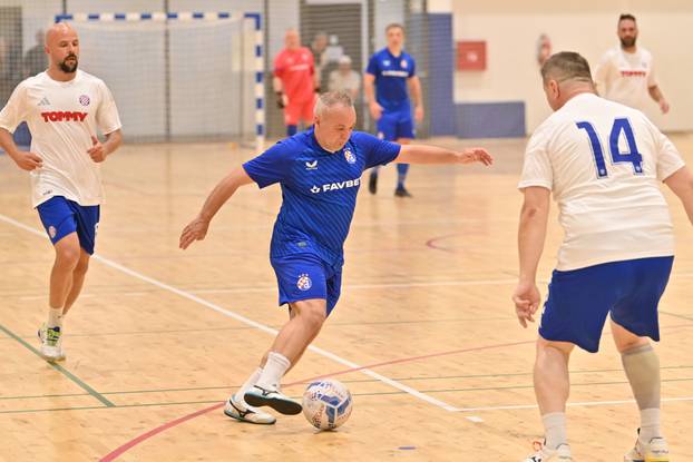 Makarska: Donatorska utakmica veterana Hajduk - Dinamo za Mladena Bartolovića