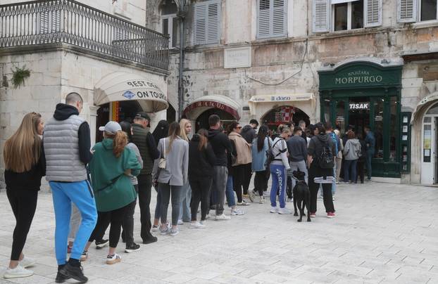 Split: Gužva za prodaju karata za Thompsonov koncert