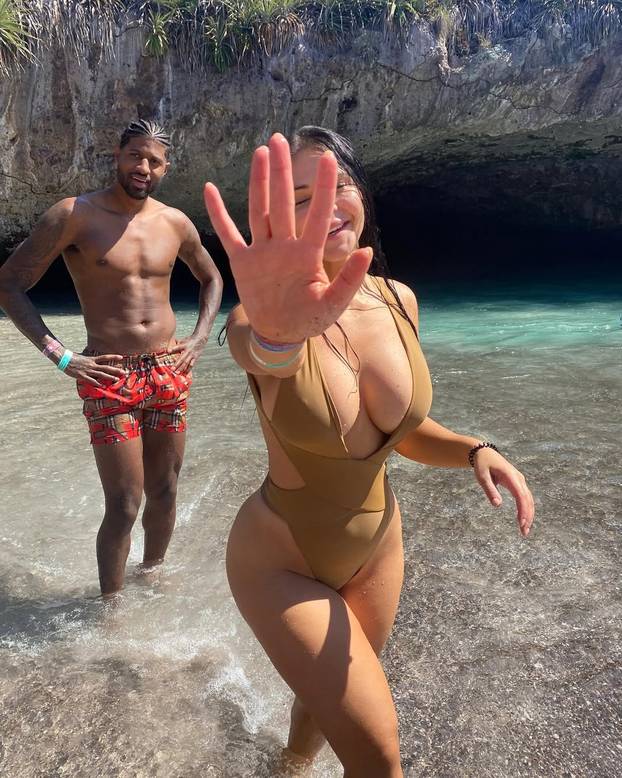 FOTO Turbulentna veza zvijezde NBA lige i Srpkinje: Nudio joj je bogatstvo za prekid trudnoće...