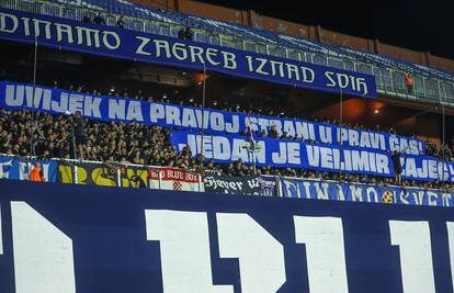 Boysi odali počast Zajecu, on im se zahvalio: 'S vama je uvijek čast koračati za naš Dinamo...'