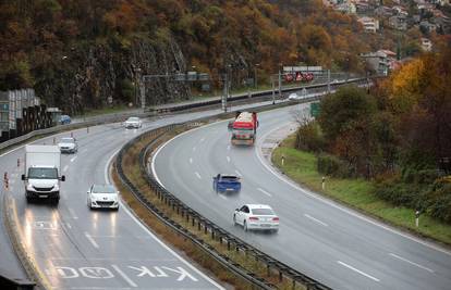 Stanje u prometu: Autoceste otvorene za sve skupine vozila