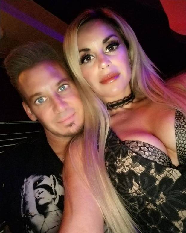 FOTO  Prozvala se 'Kraljicom Hollywooda': Na poklon želim dobiti  privatni otok u Grčkoj...