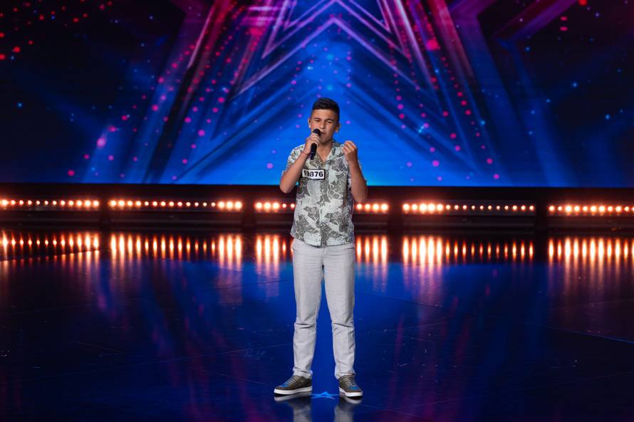 Devet točaka ide u idući krug u 'Supertalentu', a 4. epizodu su zatvorila dva vesela Hvaranina