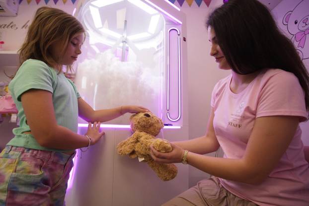 24sata Opatija: Trgovina Miss Bear & Co za vlastoručnu izradu plišanaca
