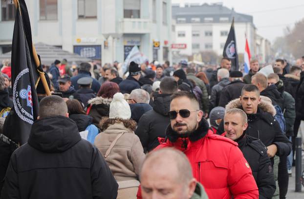 Vukovar: Kolona sjećanja na žrtvu Vukovara