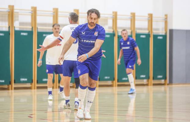 Zagreb: Veterani Dinama i Hajduka odigrali humanitarnu utakmicu