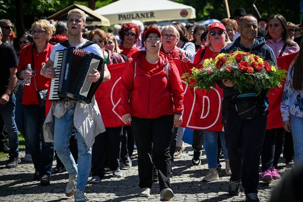 Manifestacija “Dan mladosti - radosti” u Kumrovcu