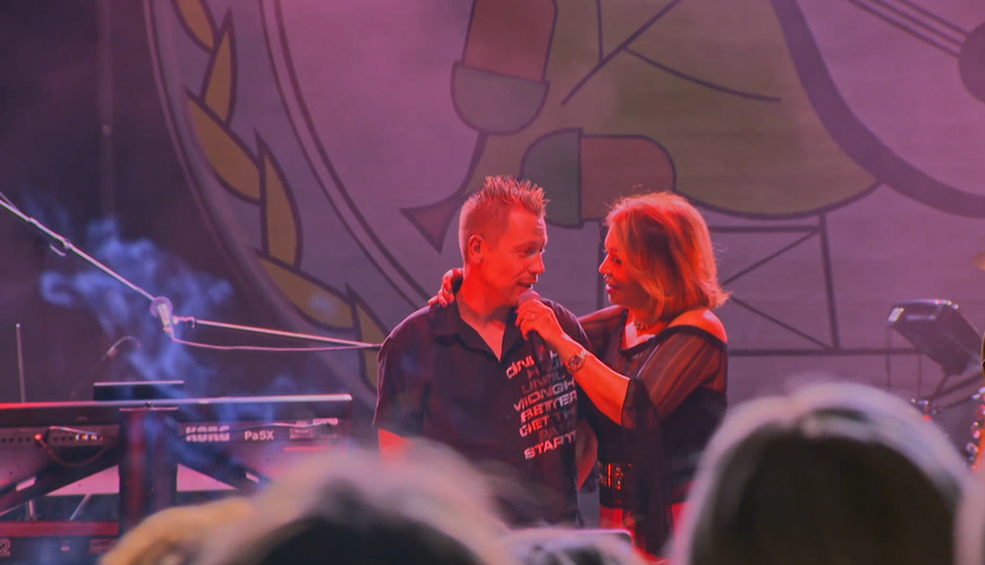 Farmer Ivica zaprosio Ilonu na koncertu Nede Ukraden: 'Nikad u životu nisam sreo takvu ženu'