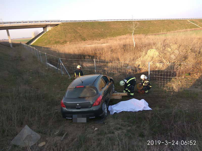 Tragedija kod Osijeka: Pokušao zaustaviti svoj auto pa poginuo