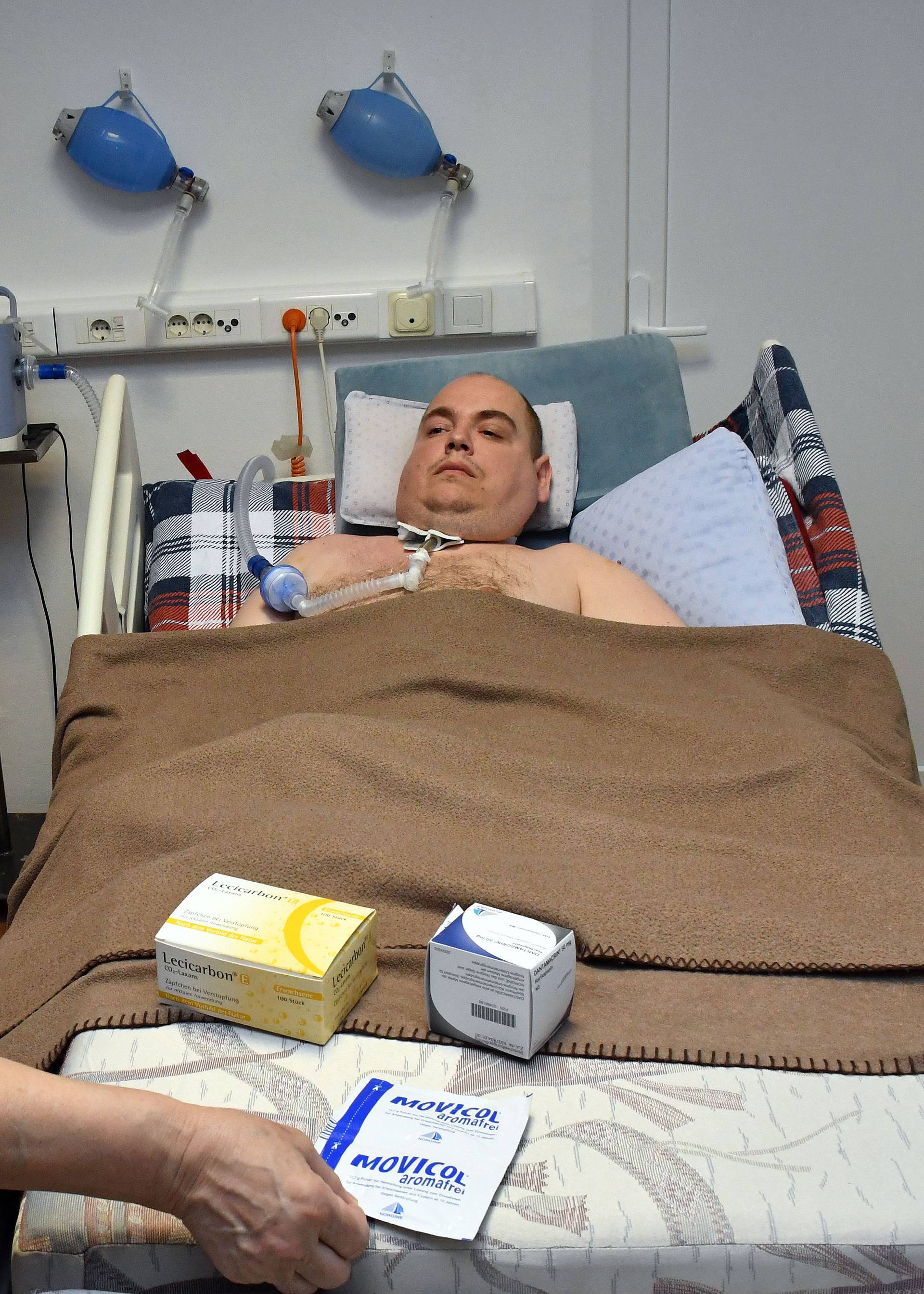 Slavonski Šamac: Ivan Prgomet dvije godine neuspješno traži da mu se dodijeli rezervni respirator