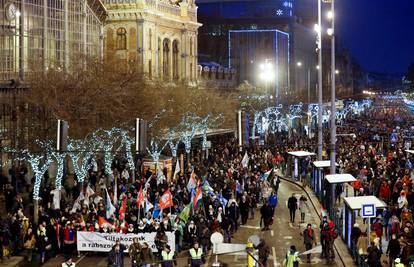 Prosvjedi: Mađari na ulicama protiv Orbanove politike