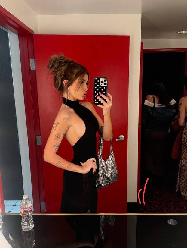 FOTO Od slavnih roditelja do vruće zvijezde Instagrama - ova influencerica ne zna za granice