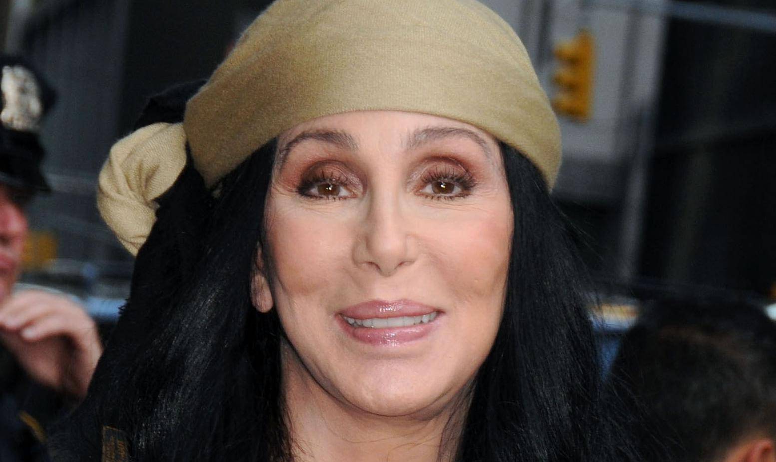 Legendarna Cher progovorila o najtežem razdoblju u životu: 'Jecala sam i ljuljala se po podu'