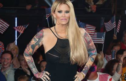 Što je to učinila od lica? Jenna Jameson potpuno se izobličila