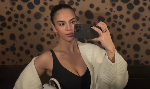 Prepoznajete li ovu damu? K&cacute;i je slavnog trenera, fotkama zna provocirati, posjetila i Hrvatsku