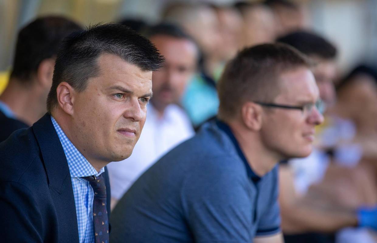 'Želimo napadača, veznog, krilo i beka na zimu! Perišić i Kalinić? Kaže se - nikad ne reci nikad'