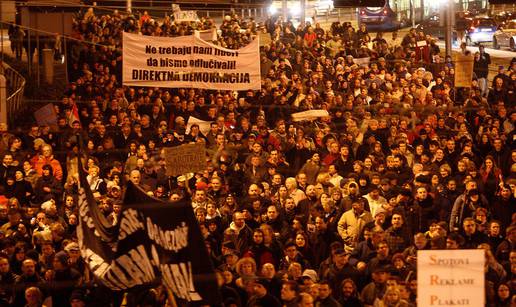 Zagrebom kružilo 10.000 ljudi, novi prosvjed će biti u srijedu