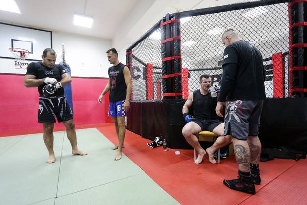 Zagreb: Mladi tenisa? Borna ?ori? odradio trening s Mirkom Filipovi?em