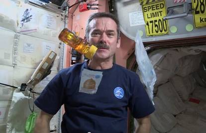 Svemirska legenda Chris Hadfield: 'Dobre su vam škole, imat ćete i vi astronauta'
