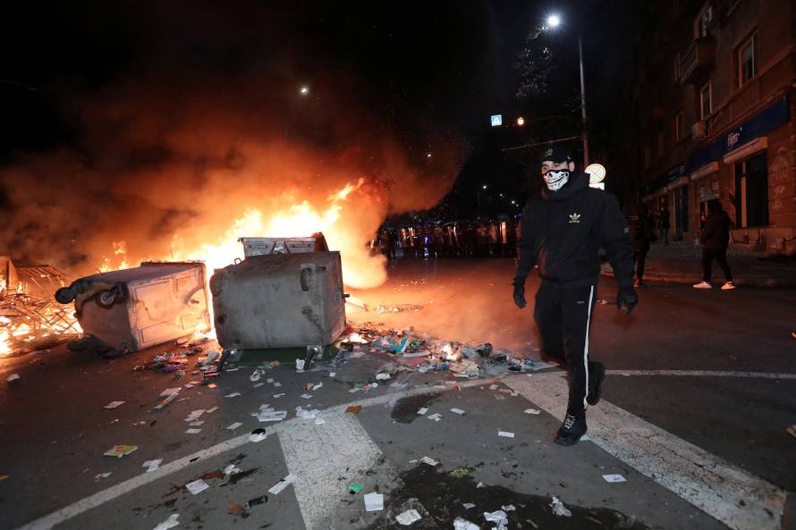 Bulgaria's opposition protests state budget