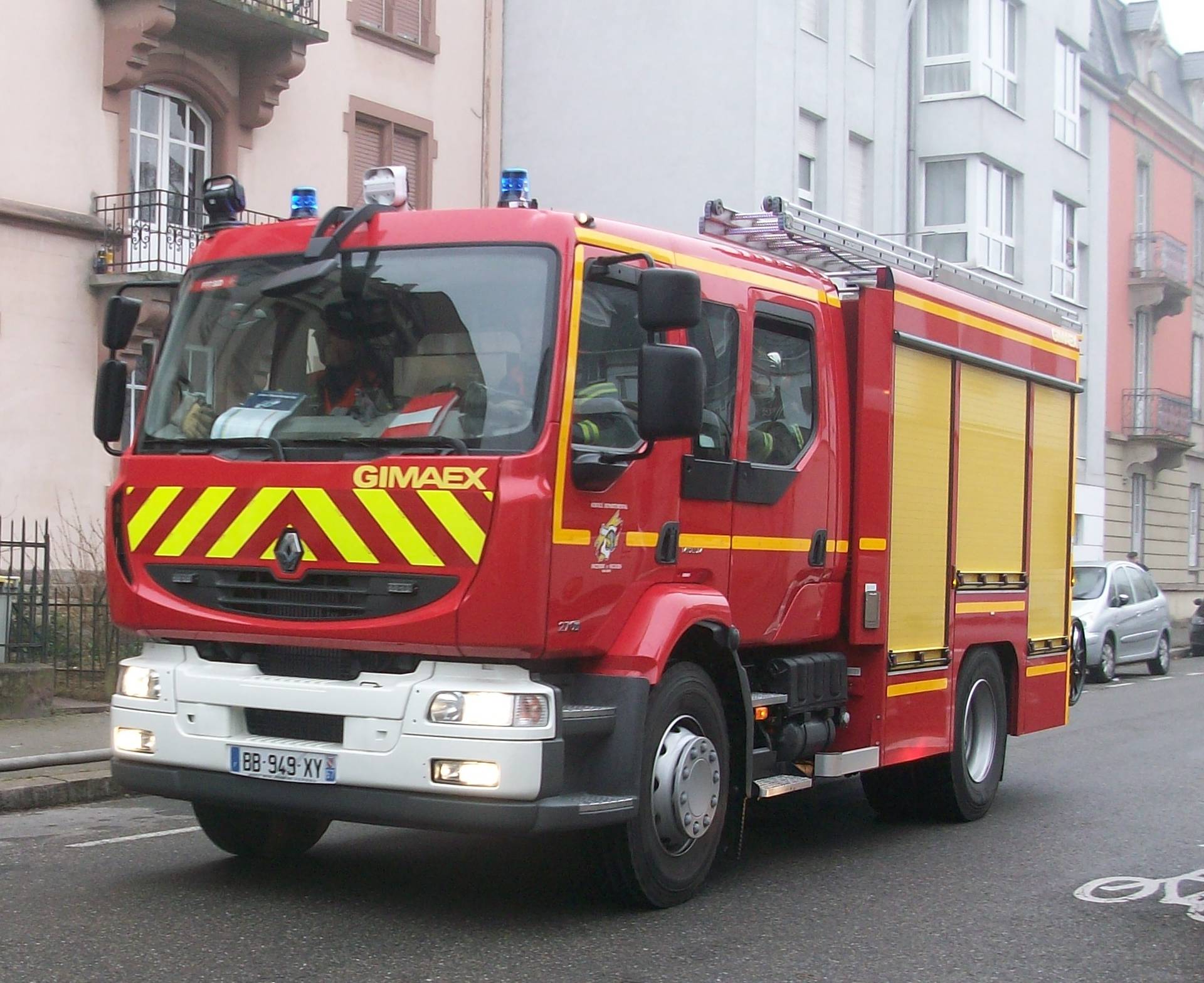 Poginulo petero ljudi u velikom požaru zgrade u Strasbourgu