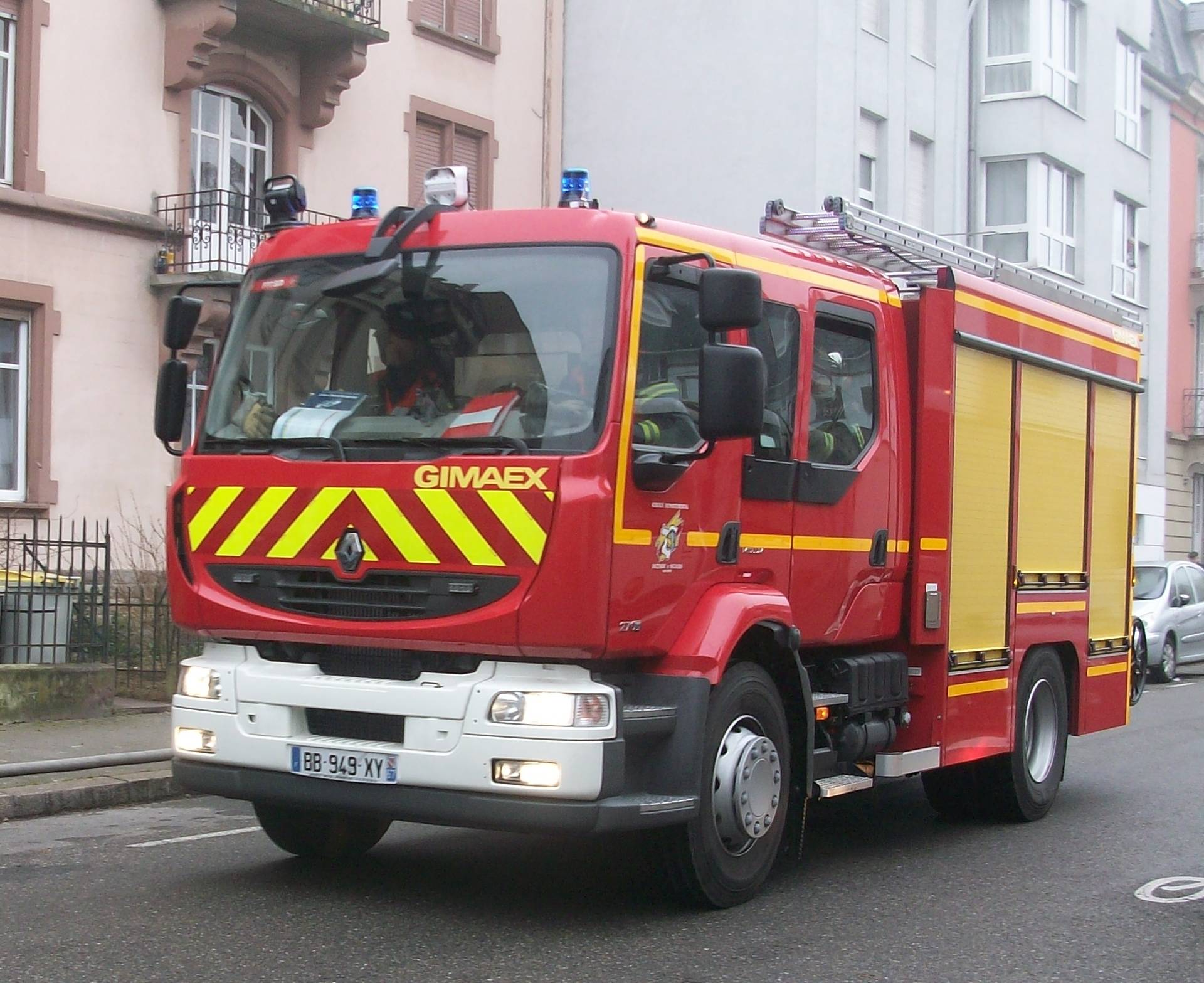 Poginulo petero ljudi u velikom požaru zgrade u Strasbourgu