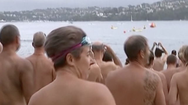 1300 nudista skočilo u more u luci Sydney: Htjeli postaviti novi rekord u kupanju bez odjeće
