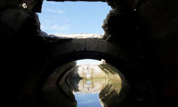 Centuries-old church emerges from drying dam, in Jalapa del Marques