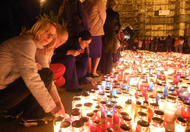 ARHIVA - Dvadeseta godišnjica smrti Ivana Pavla II.