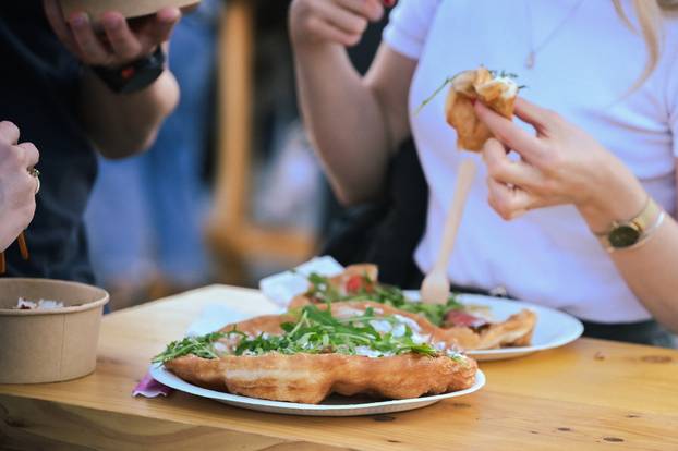 Zagreb: Na Trešnjevačkoj tržnici organiziran je Špica plac