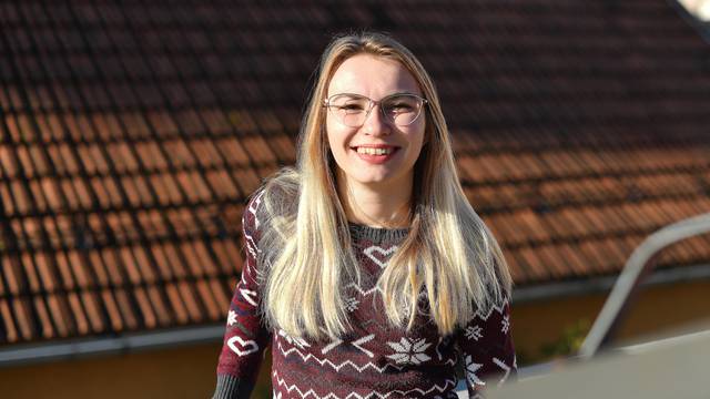 Valerija (22) od rođenja boluje od cerebralne paralize: 'Htjela sam život i digla sam se s dna'