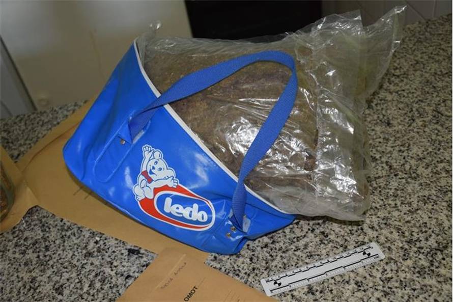 Akcija 'Tebra': Pronašli 6,3 kg 'trave', 'speed', puške, bombe