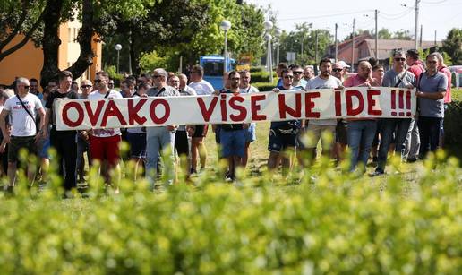 Policija: 'Ako nas ministar ne primi, ići ćemo na Markov trg'