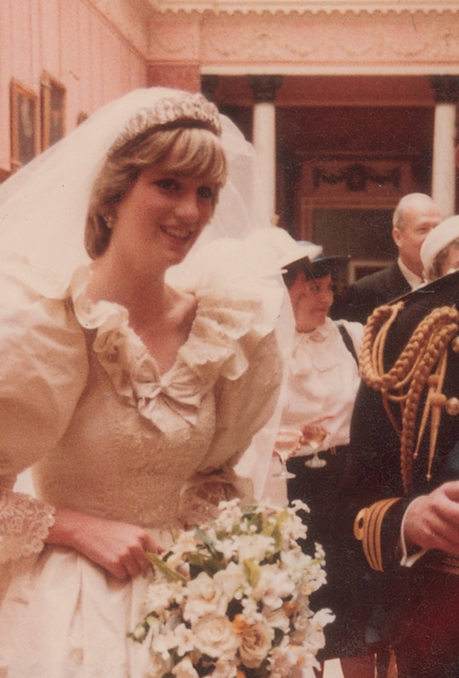 A collection of unpublished photos from the wedding of Princess Diana and Prince Charles at Buckingham Palace (1981)