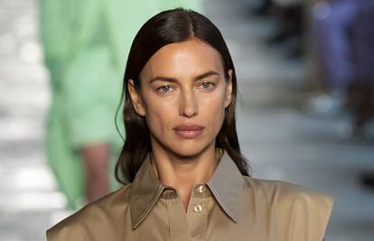 Irina Shayk inspirirana Matrix stilom uz nezaobilazne čizme