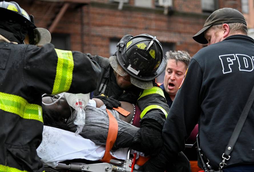 U požaru u Bronxu 19 mrtvih od čega devetero djece: 'Ovo je jedan od najgorih u povijesti'