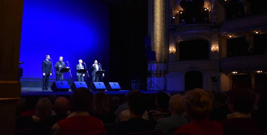 Rijeka poput sna: Četiri tenora i pun HNK zapjevali su zajedno