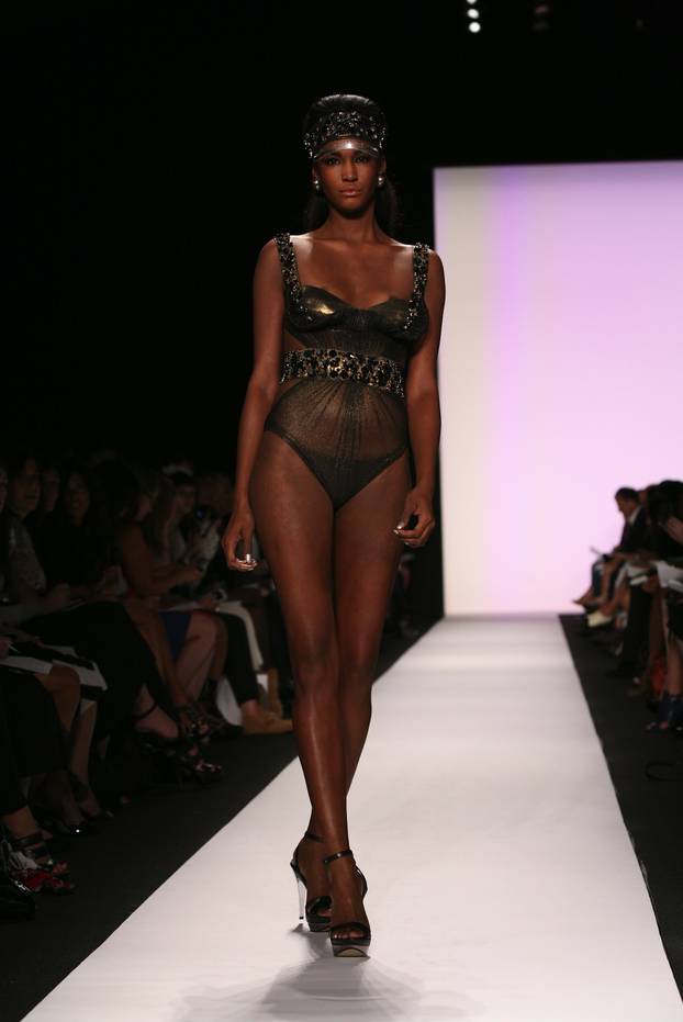 New York: New York Fashion Week, revija Gottex 