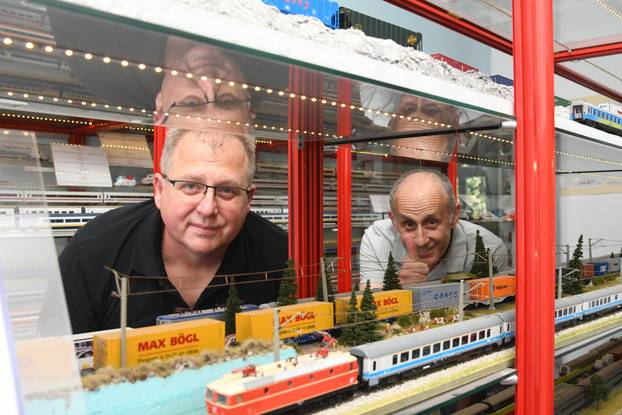 Izložba Virovitica voli vlakove